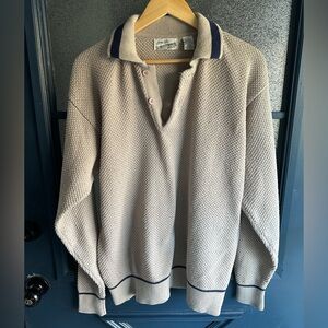 Vintage Men's Beige Sweater with Navy Accents